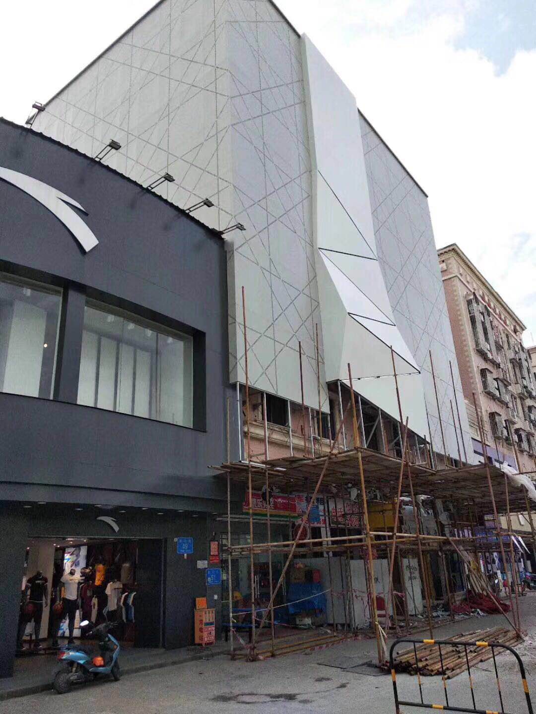 门头几何造型铝单板幕墙