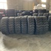 17.5-25铲车轮胎30