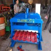800型琉璃瓦压瓦机 竹节式琉璃瓦成型机 钢结构建筑脚踏板设备